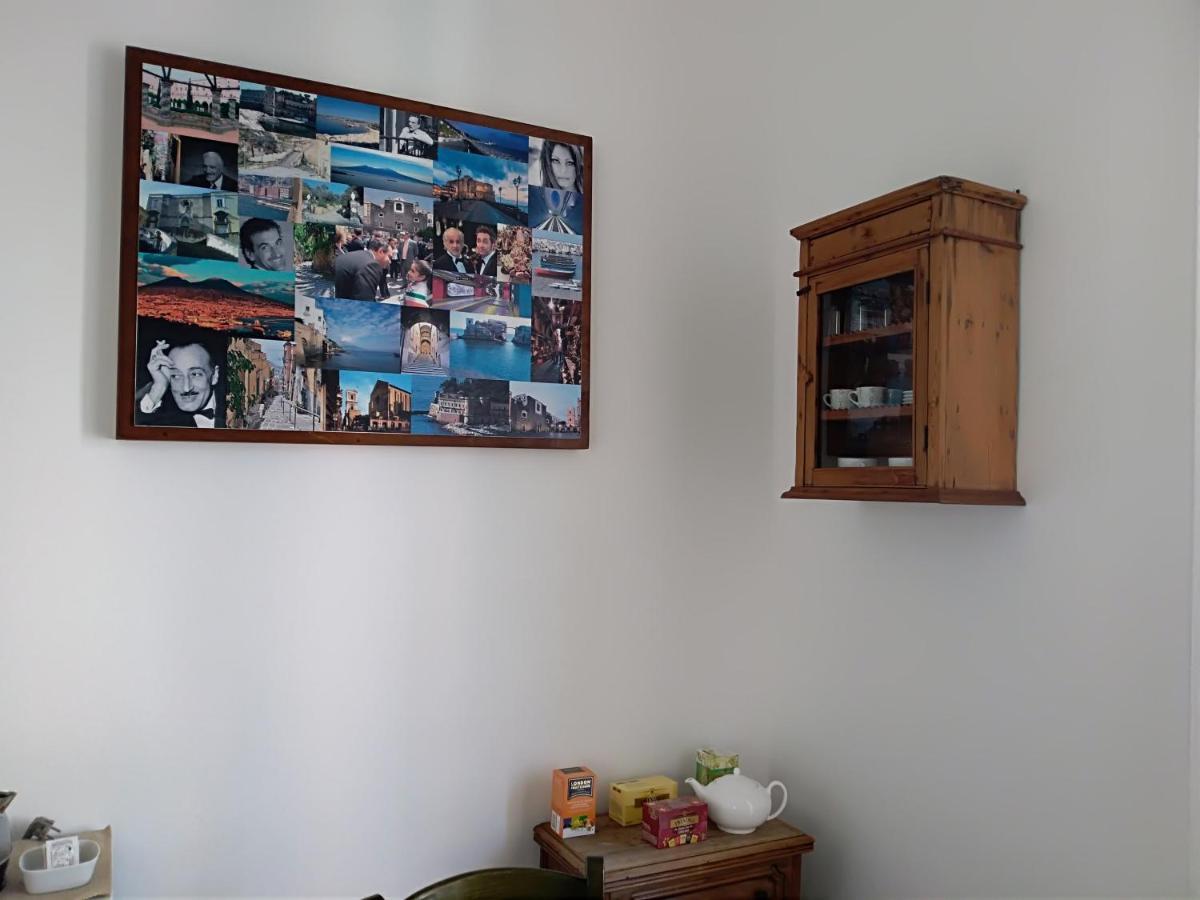 Villino Italia Hotel Napoli Bagian luar foto